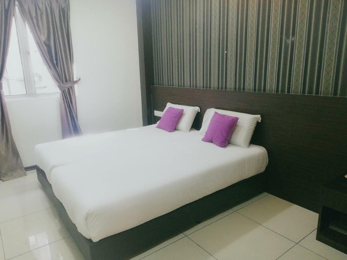 Remember Hotel Bukit Gambir Dış mekan fotoğraf